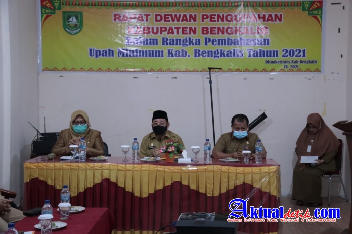 Sekda Bengkalis Gesa Disnakertrans Atau Dewan Pengupahan,Agar UMK 2021 Segera Ditetapkan